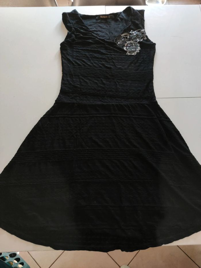 Robe noire