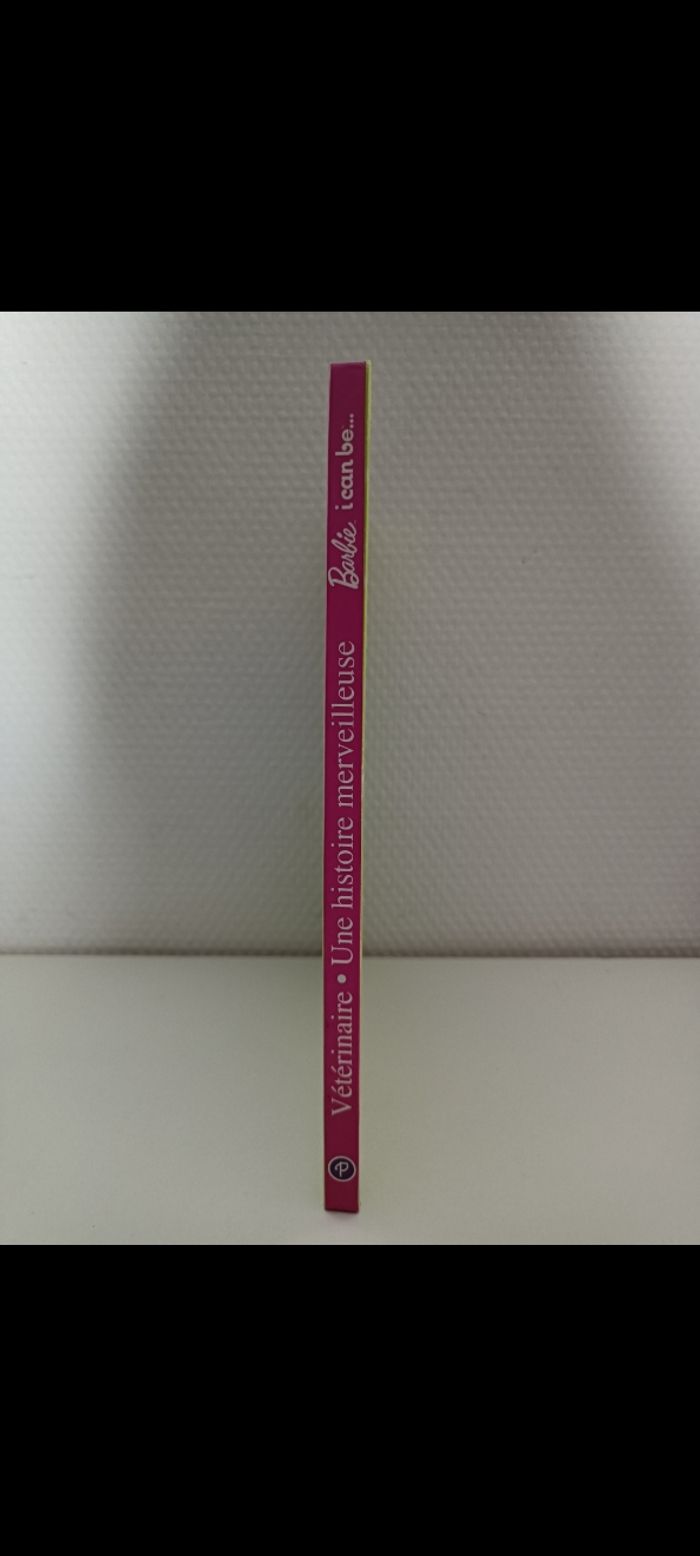 Livre Barbie vétérinaire - photo numéro 2