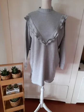 Vestido con volantes