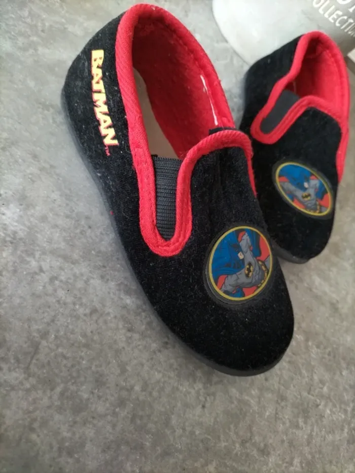 Chaussons Batman taille 27 - photo numéro 3