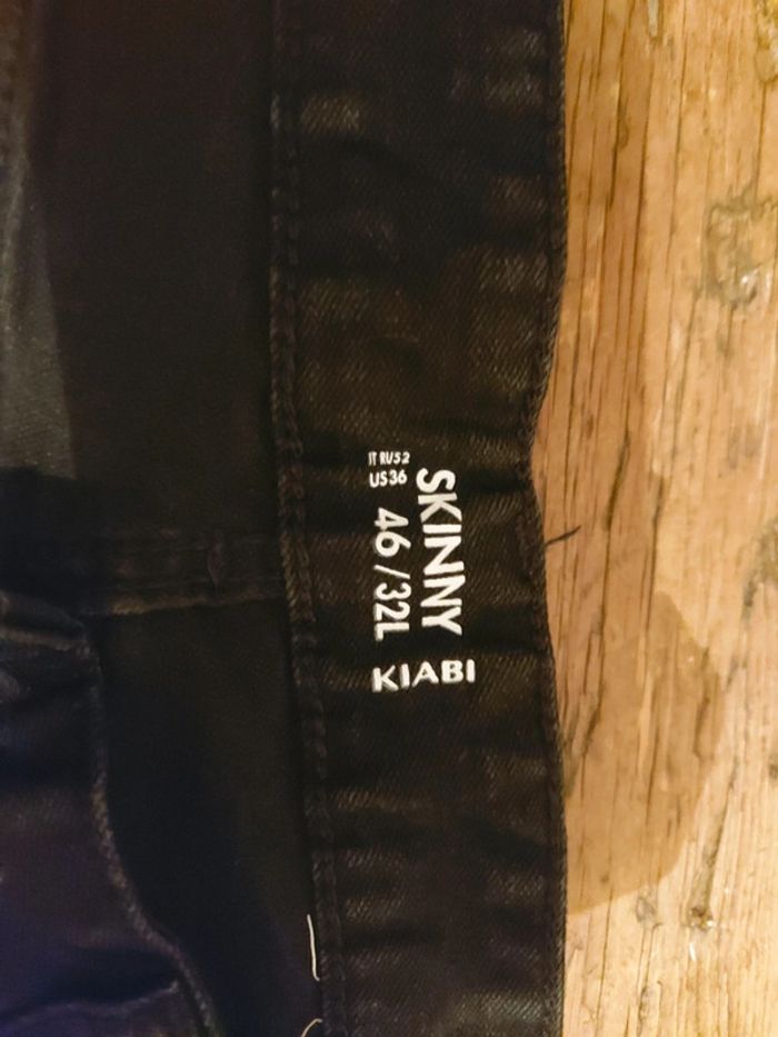 Pantalon noir - photo numéro 2
