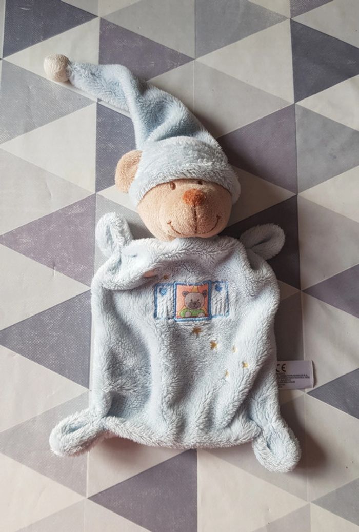 Doudou plat ours avec capuche