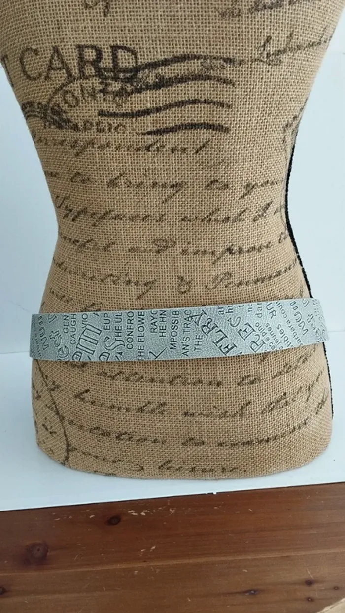Ceinture écritures grise et noire 95 cm femme - photo numéro 9