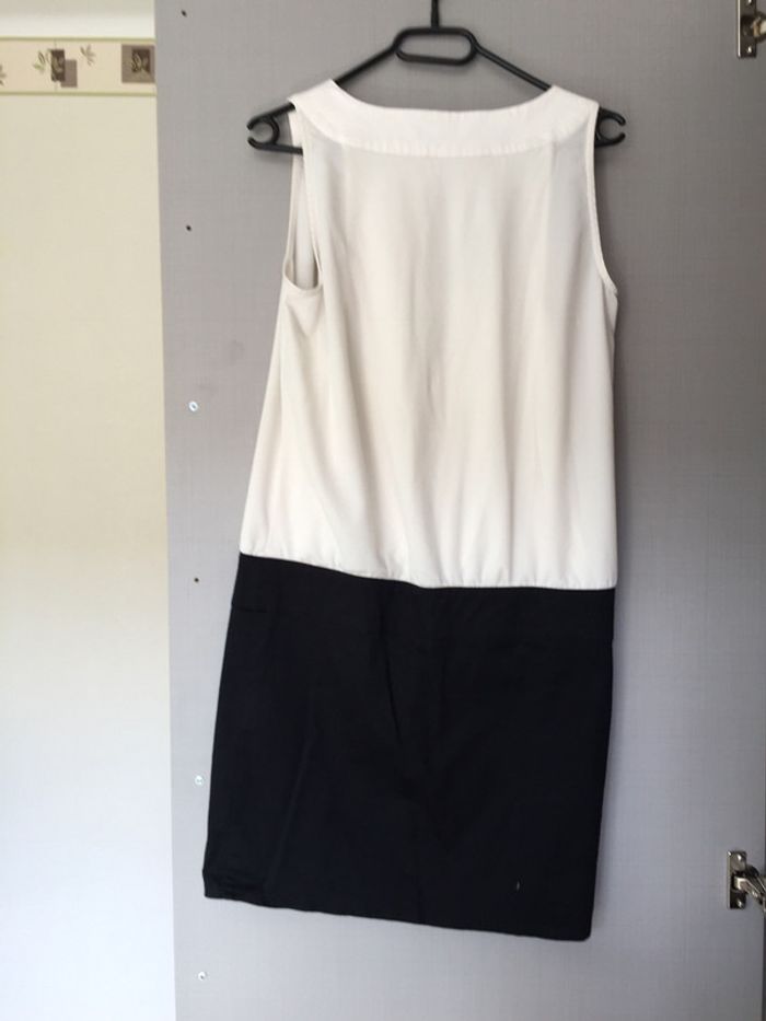 Robe blanc/noir Cache Cache Taille 38 - photo numéro 2