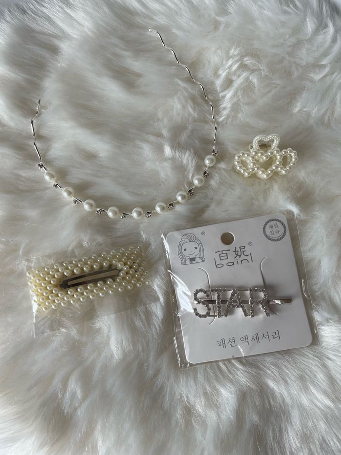 Lot accessoires pour cheveux avec perles