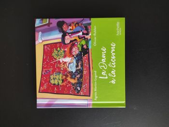 Livre La Dame à la Licorne – Très bon état