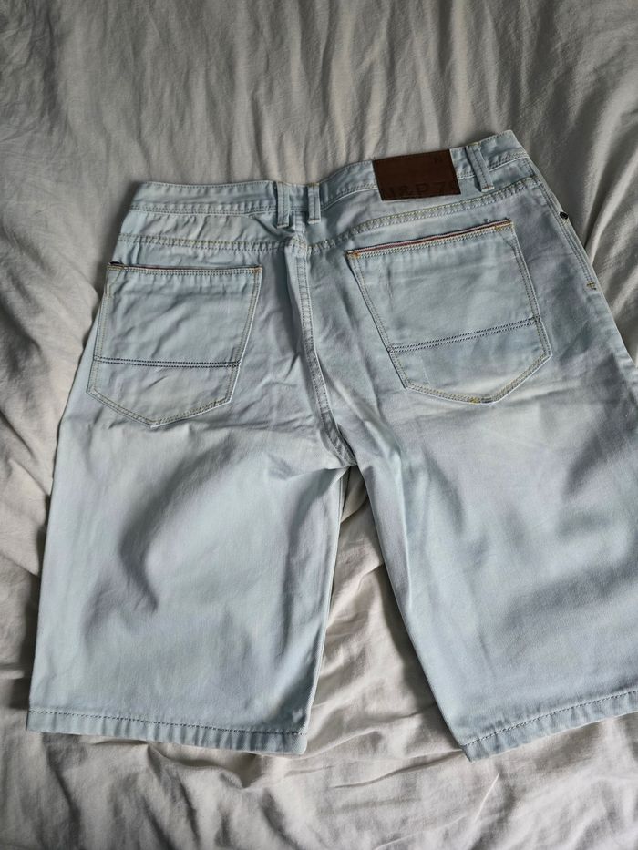 Short en Jean's bleu - photo numéro 2