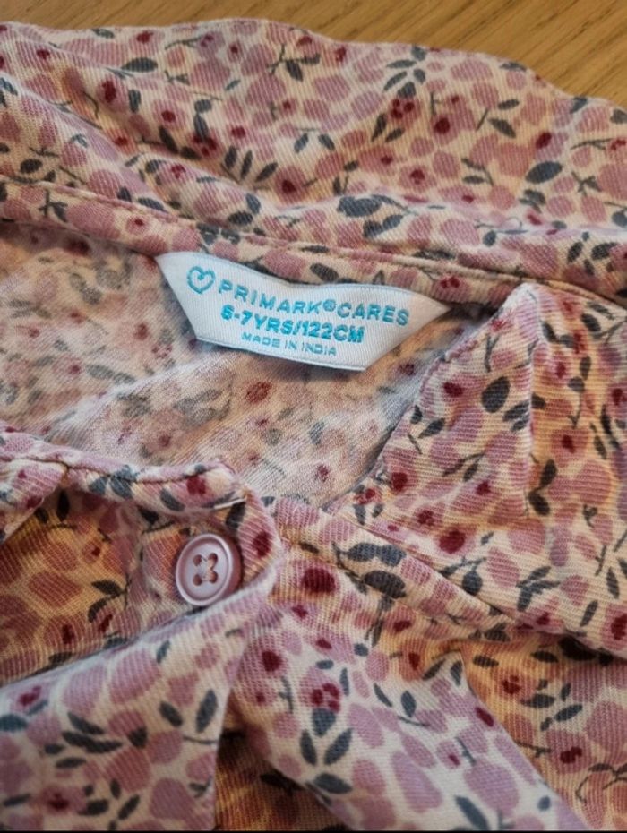 Robe 6/7 ans - photo numéro 2