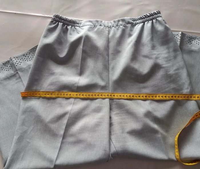 Pantacourt taille 46/48 - photo numéro 6