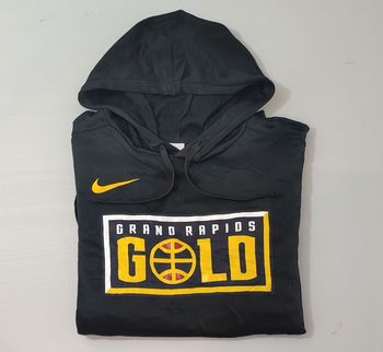 Vêtement Homme Sweat à capuche Nike Grand rapids Gold taille L #Retrostreet