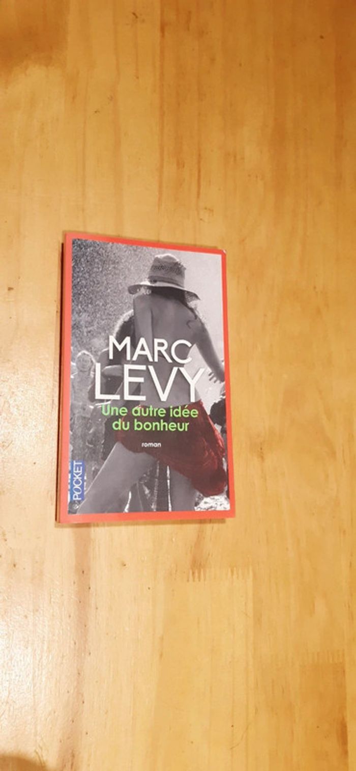 Roman Une autre idée du bonheur