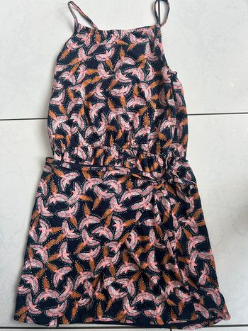 Robe tape à l’œil