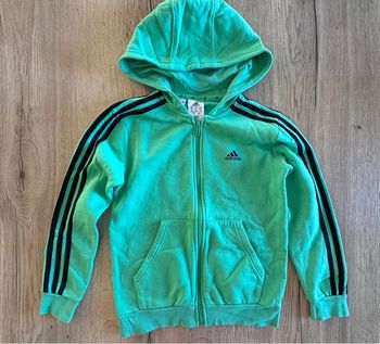 Veste à capuche adidas taille 9-10 ans très bon état