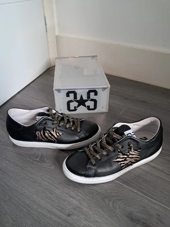 Baskets noires 2Star pointure 40