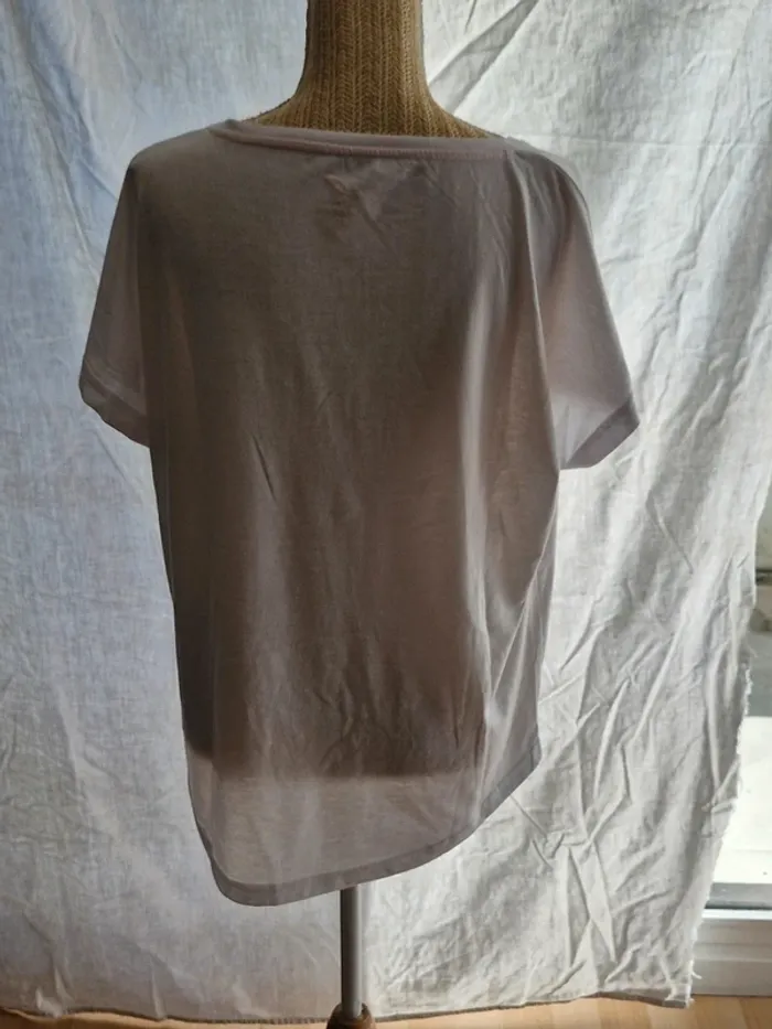 Tee-shirt - photo numéro 2