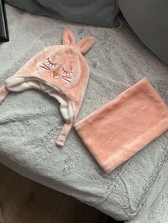 Bonnet - photo numéro 2