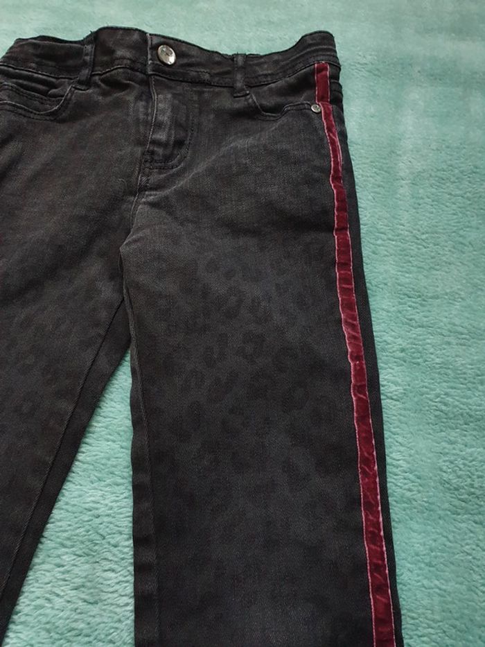 Tres beau jean 6 ans - photo numéro 2