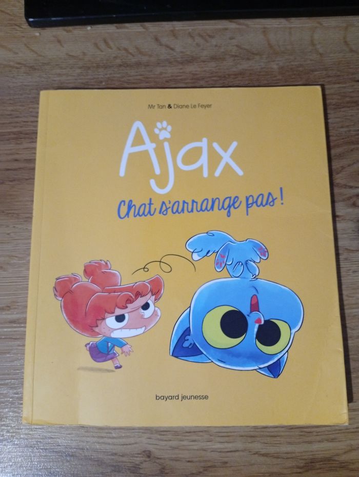 Livre Ajax de mortelle Adèle