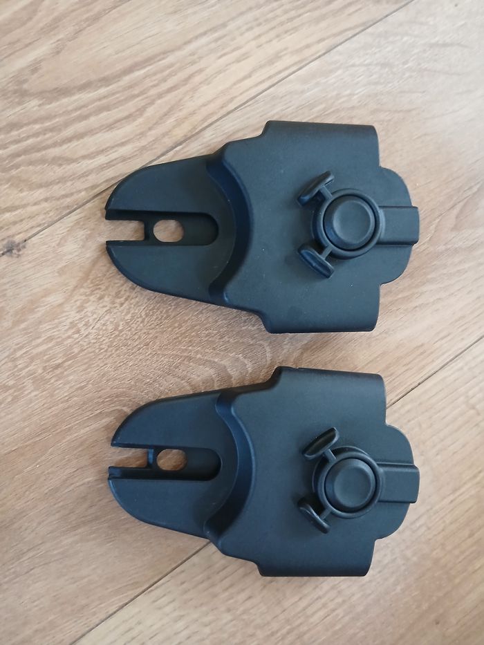 Adaptateurs marque Maxi Cosi