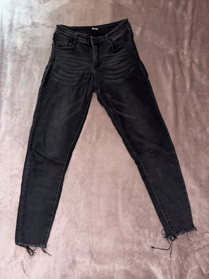 Lot de 4 vêtements femme taille 38 en très bon état - photo numéro 5