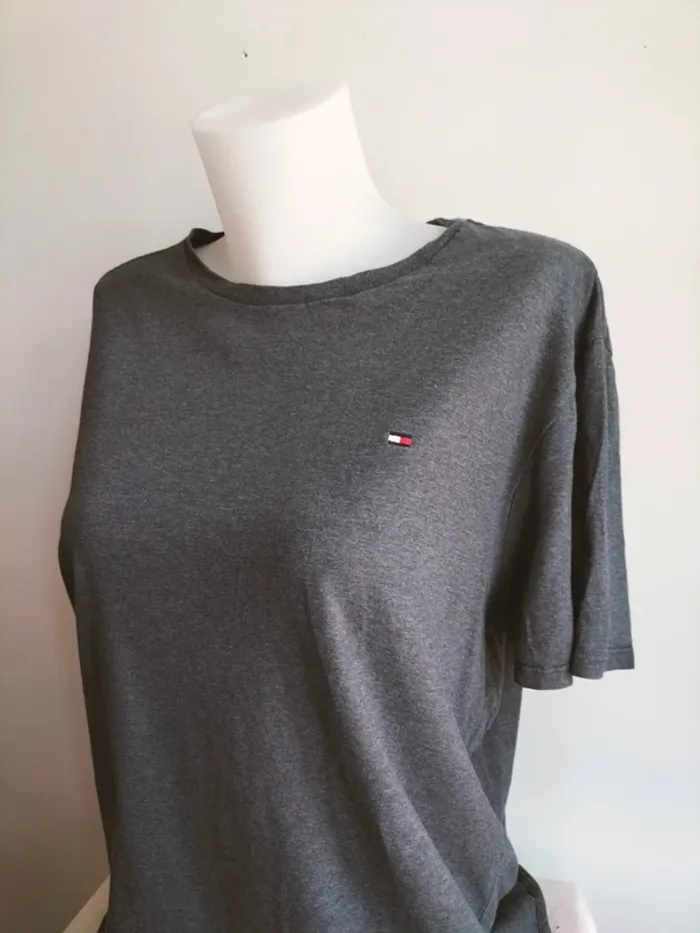T Shirt Femmes Tommy Hilfiger (M) - photo numéro 2