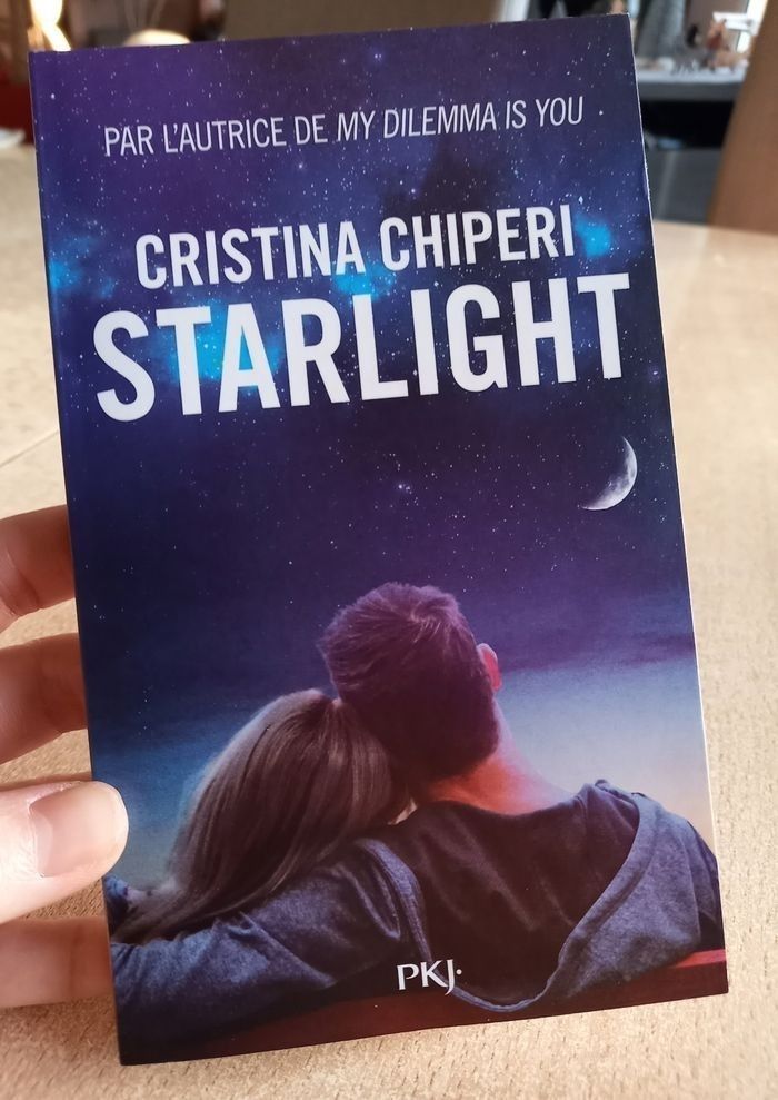 Livre 📖 Starlight - photo numéro 2