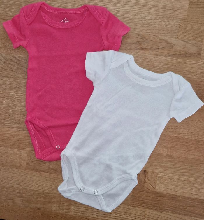 Lot de 2 bodies MC