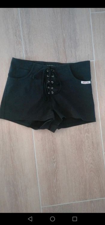 Short 34.36 jennyfer