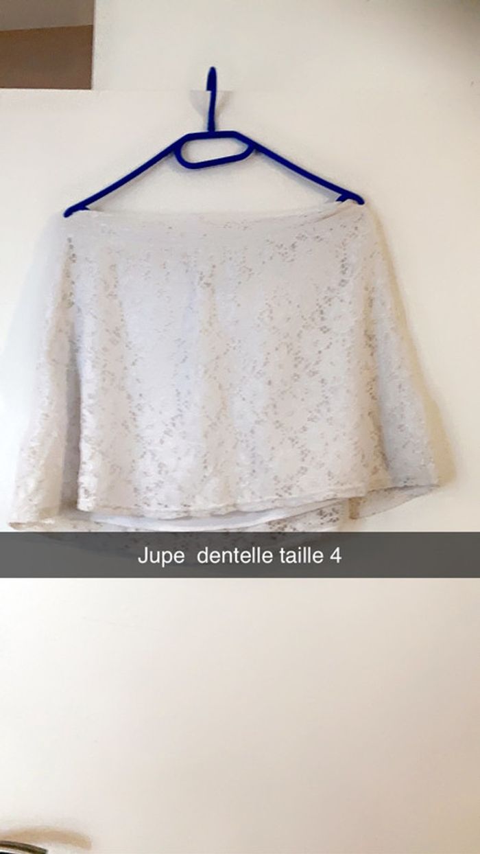 Jupe blanche dentelle taille 4