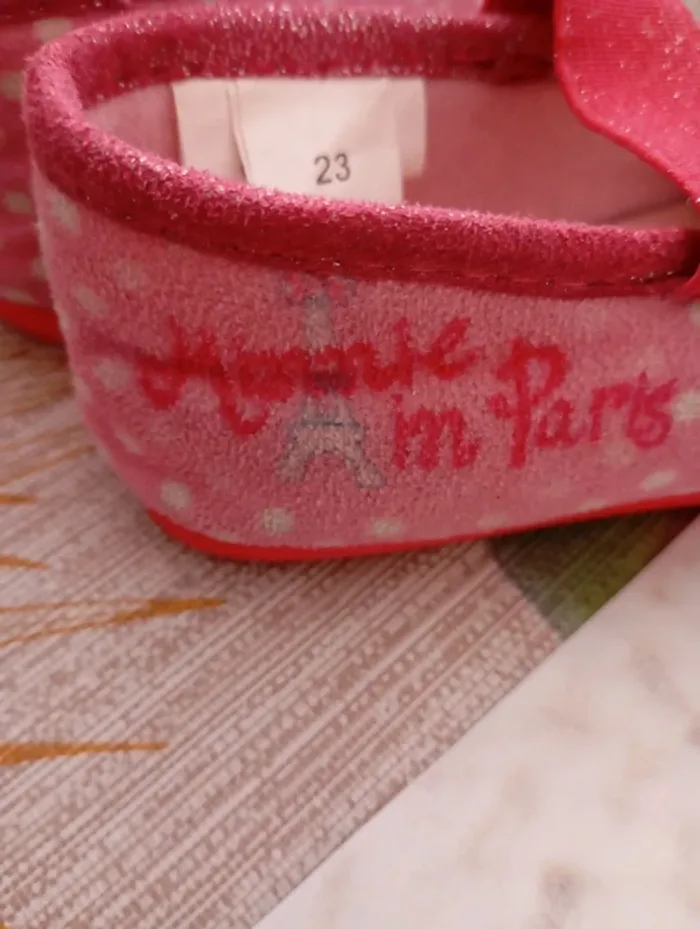 Chaussons Minnie pointure 23 - photo numéro 4