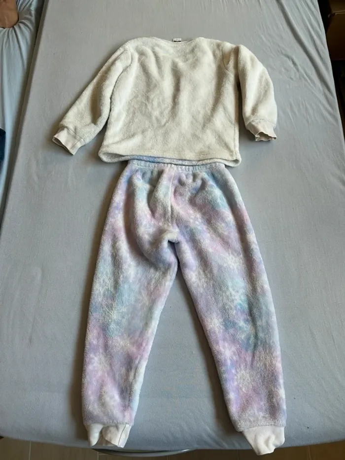 Pyjama reine des neiges Frozen 5 ans - photo numéro 2