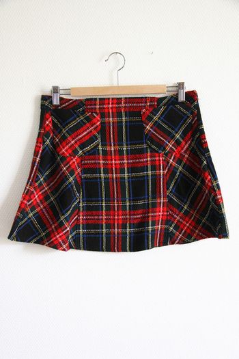 Jupe écossaise tons rouges trapèze / patineuse
