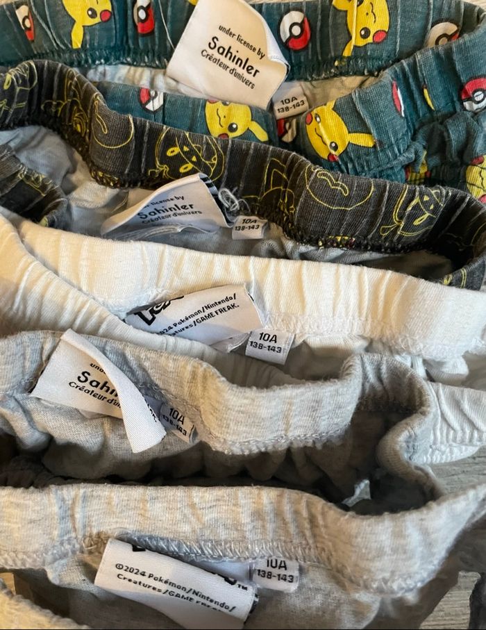 Lot 5 slips 10 ans Pokémon - photo numéro 2