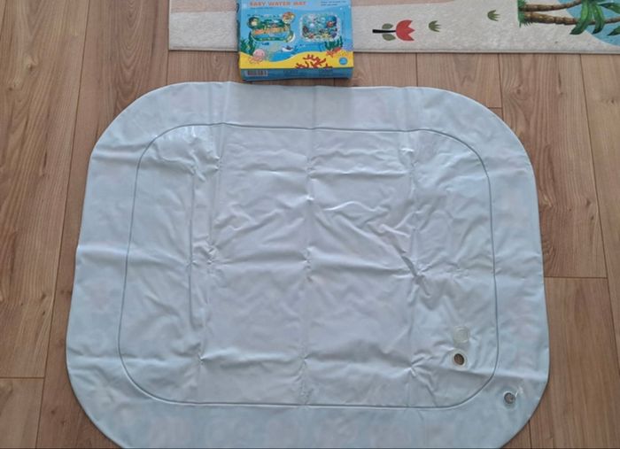 Tapis d’eau pour bébé - photo numéro 4