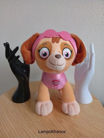 Peluche stella chienne pat patrouille play by play max patrol