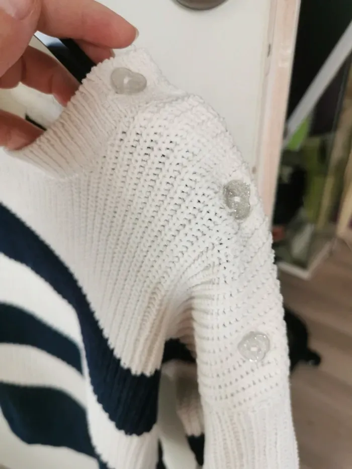 Pull fille - photo numéro 3
