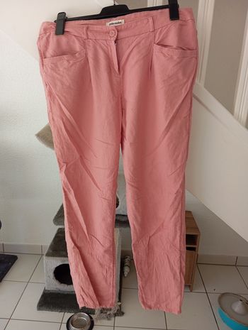 Pantalon rose léger