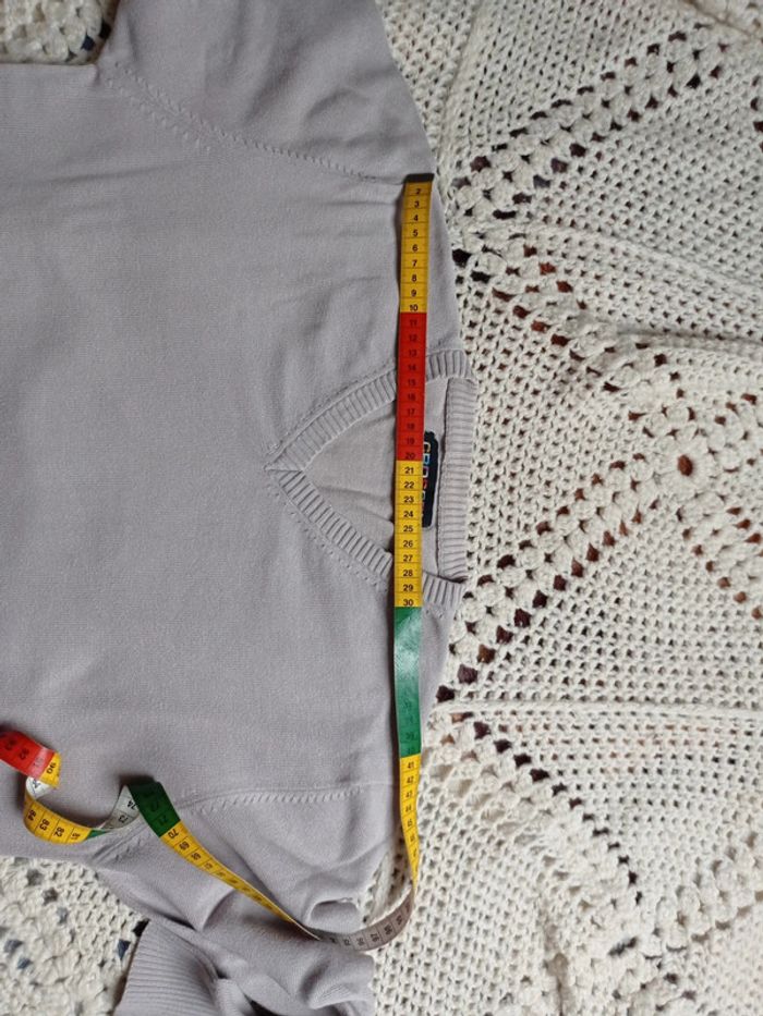 Pull homme col en v - photo numéro 9