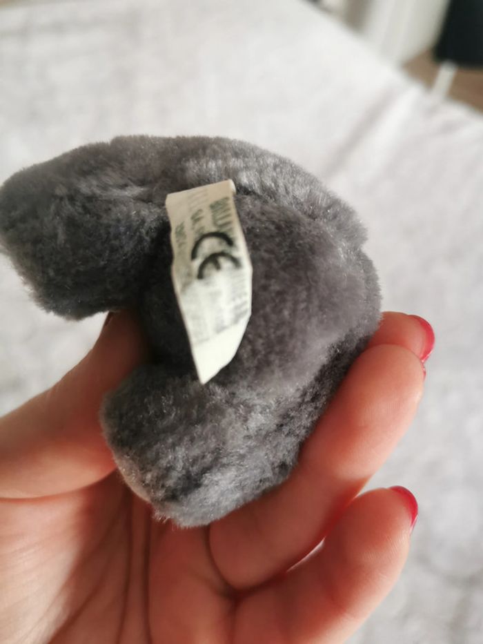 Peluche miniature souris avec le bonnet et ruban rouge - photo numéro 3