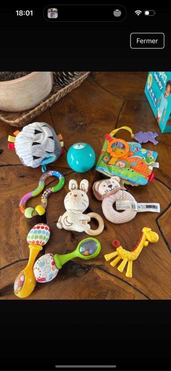 Lot jouets d’éveil