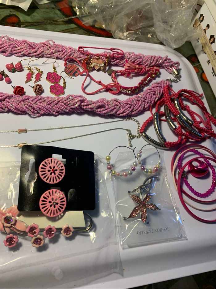 Gros lot bijoux roses ( voir descriptif) - photo numéro 6