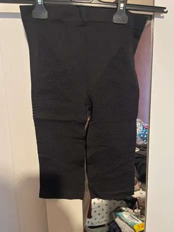 Short anti cellulite