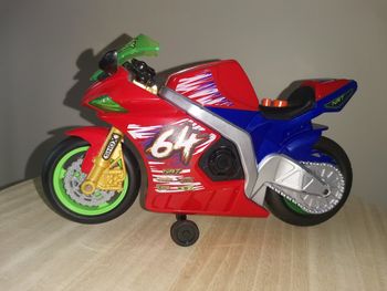 Moto sonore et lumineuse