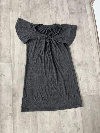 Robe grise