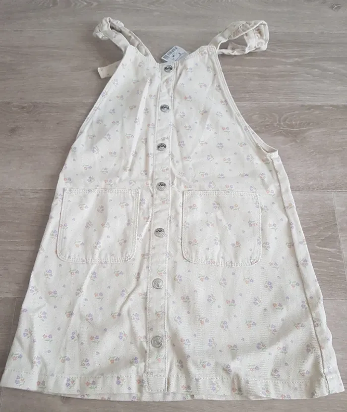 Robe taille 8 ans- neuve - photo numéro 4