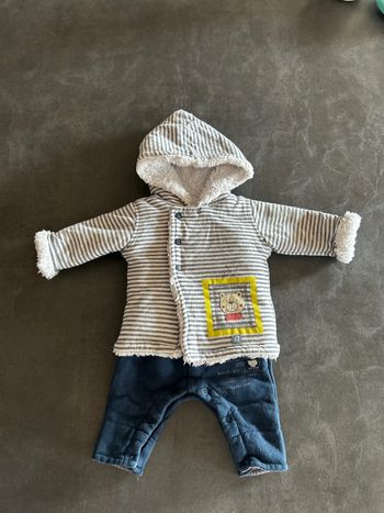 Ensemble 1 Mois La Compagnie des Petits