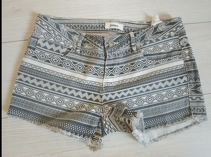 Short pimkie taille 38 neuf