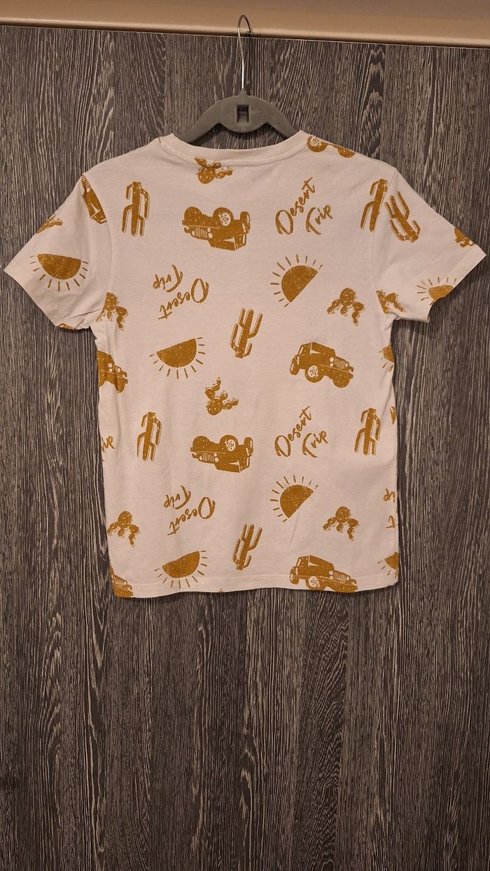 Tee-shirt manches courtes blanc imprimé motifs désert ocre - photo numéro 2