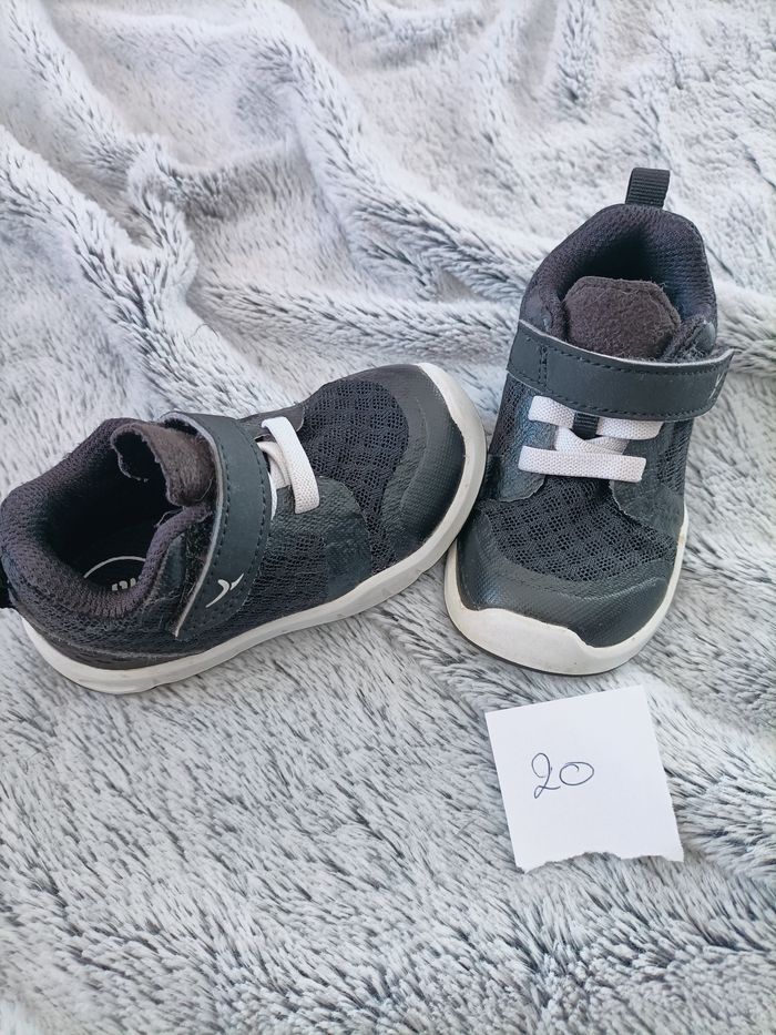 Baskets garçon taille 20 - photo numéro 3