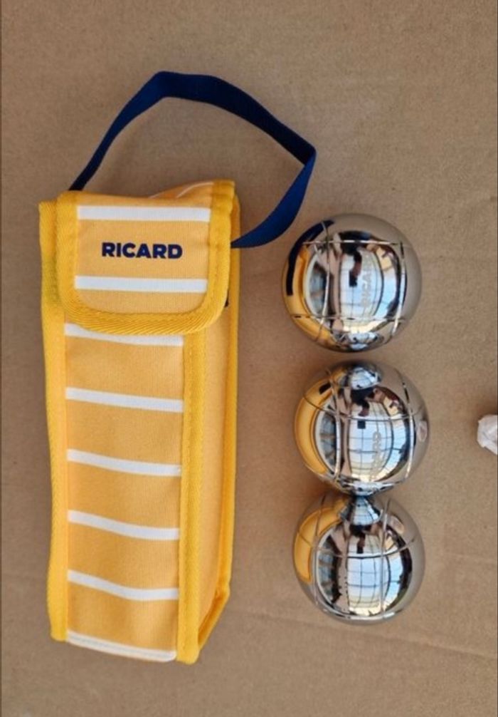 Ricard, boule de pétanque avec sacoche et cochonnet - photo numéro 1